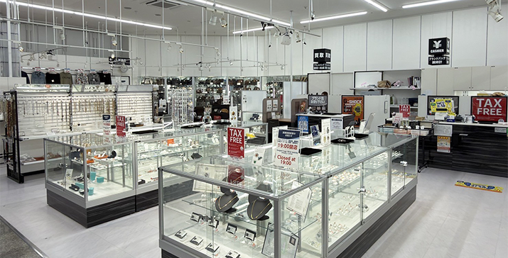 京都伏見店